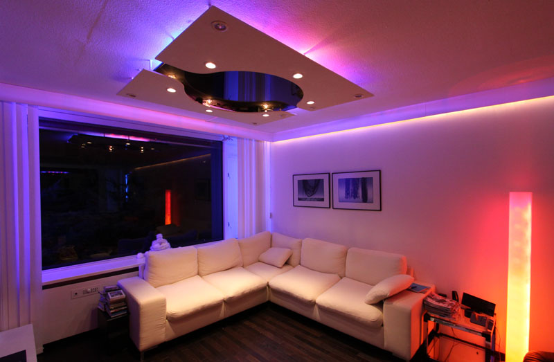 Living-room-violet1